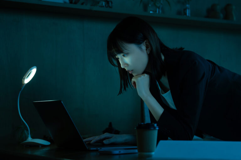 投稿されたのは、誰？（第二話：存在しないプロフィール）