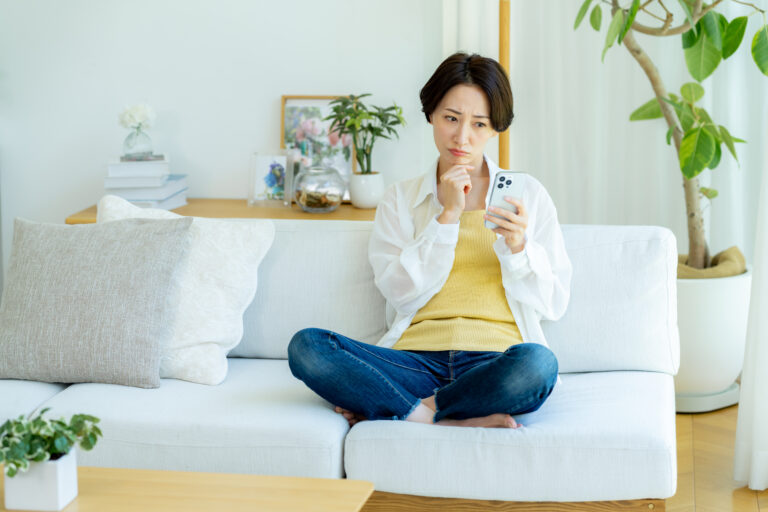 投稿されたのは、誰？（第一話：映ってはいけないもの）